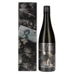 Attack on Titan x Beyond the Wall MIKASA Model Japanese Sake 15% Vol. 0,72l in gift box